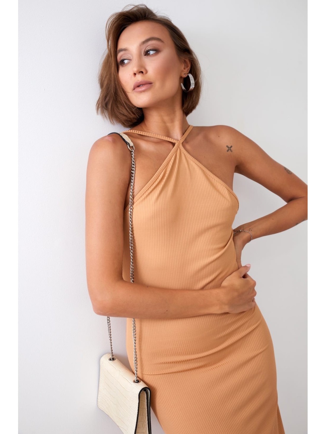 Maxi ribbed dress with a slit, beige 110591 - Online store - Boutique